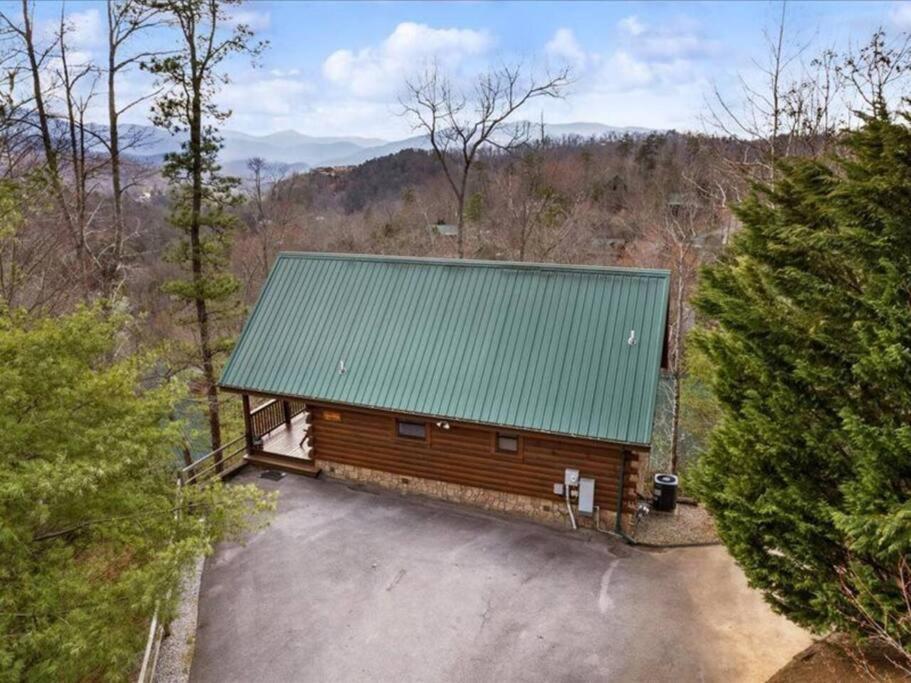 Breathtaking Views Of The Smokies, 3 Mins To Gatlinburg Villa Exterior photo