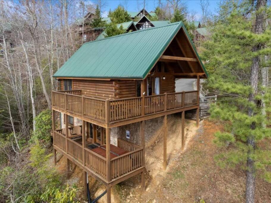 Breathtaking Views Of The Smokies, 3 Mins To Gatlinburg Villa Exterior photo